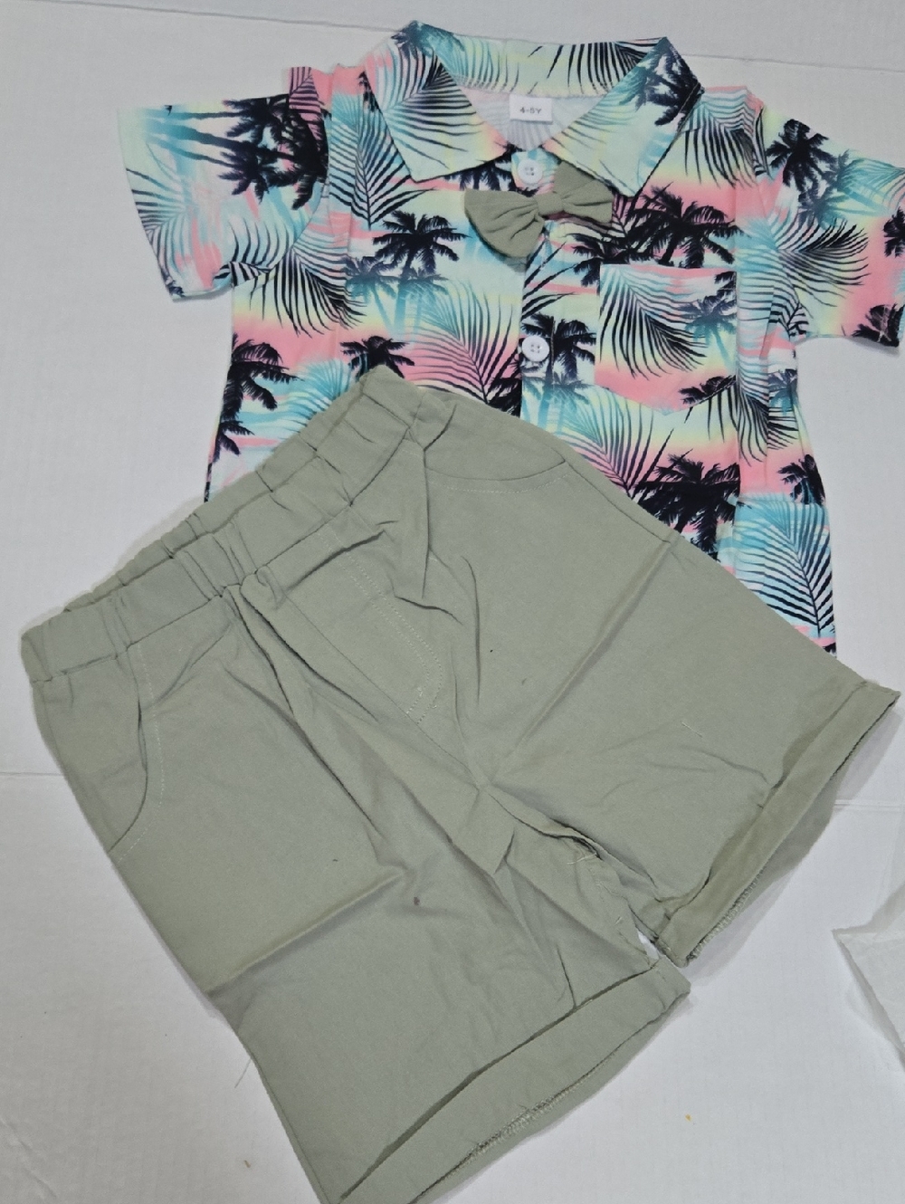 Tropical Palm Print Shirt & Sage Shorts Set New Size 4 5 Kids